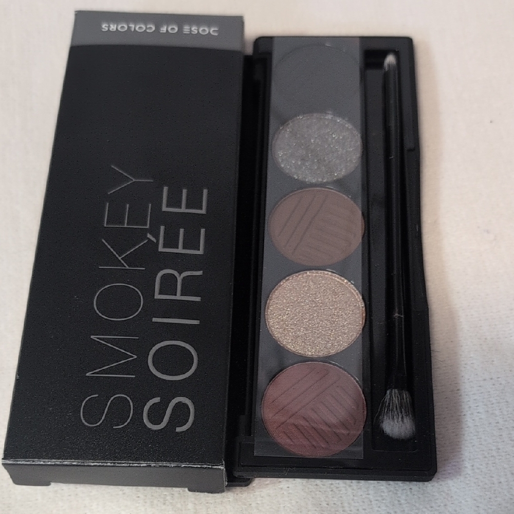 Dose of Colors Smokey Soirée Eyeshadow Set - Picture 2 of 5